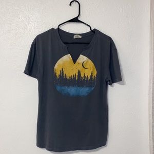 Dark gray short sleeved Tee